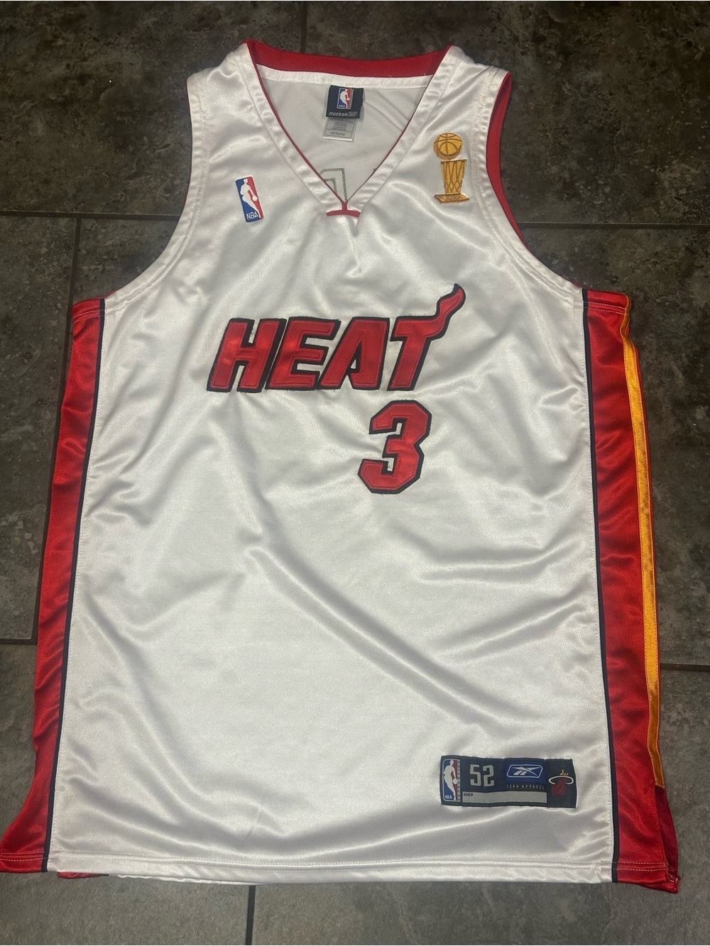 Reebok Authentic Miami Heat Dwayne Wade #3 White NBA Jersey Mens Size 52